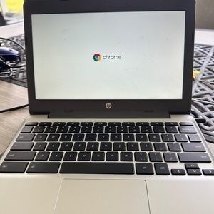 HP Chromebook 11 V031NR -11.6" Intel Celeron N3060 4GB RAM 16GB Storage - Chrome